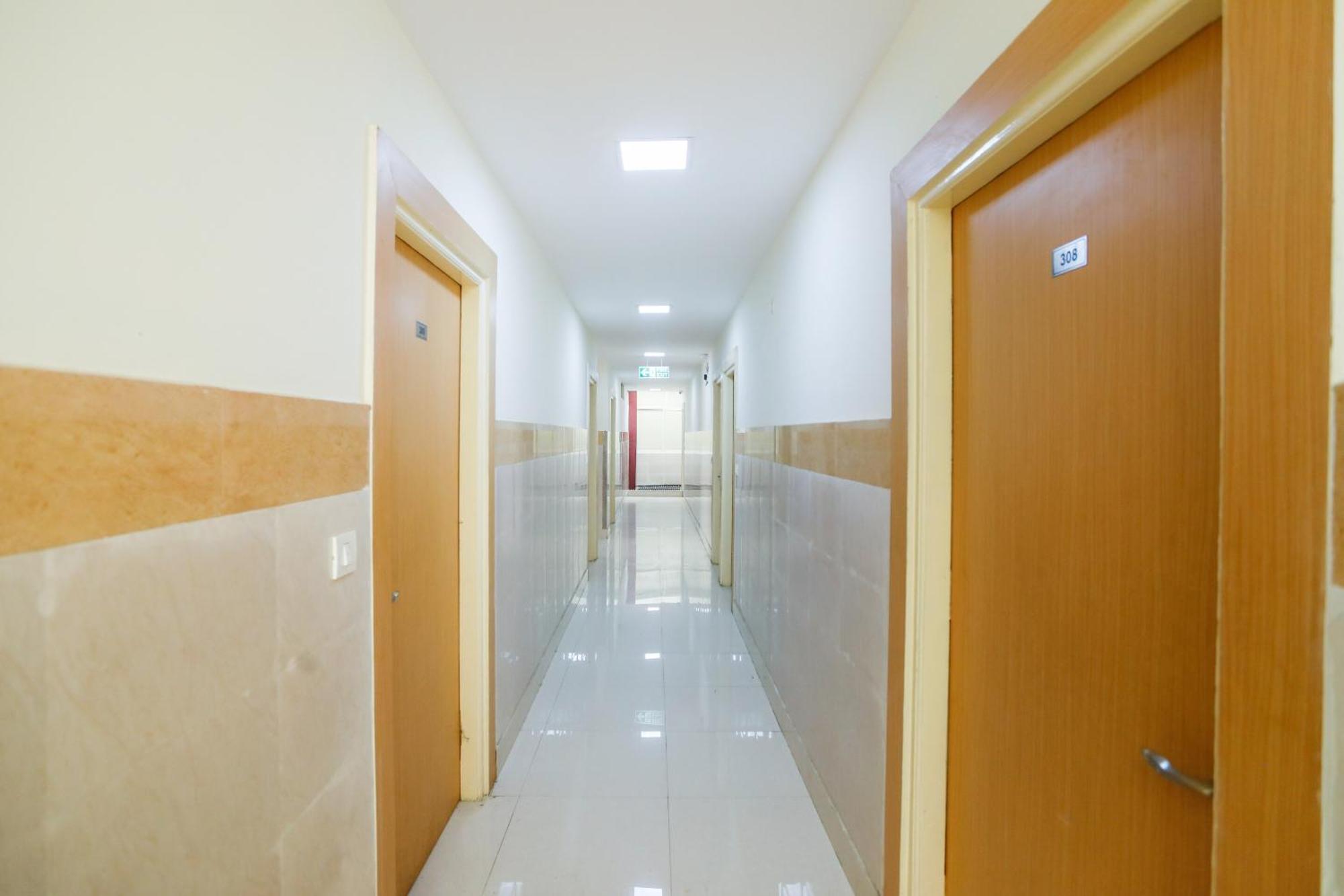 Diamond Imperial Hotel Noida Exterior photo